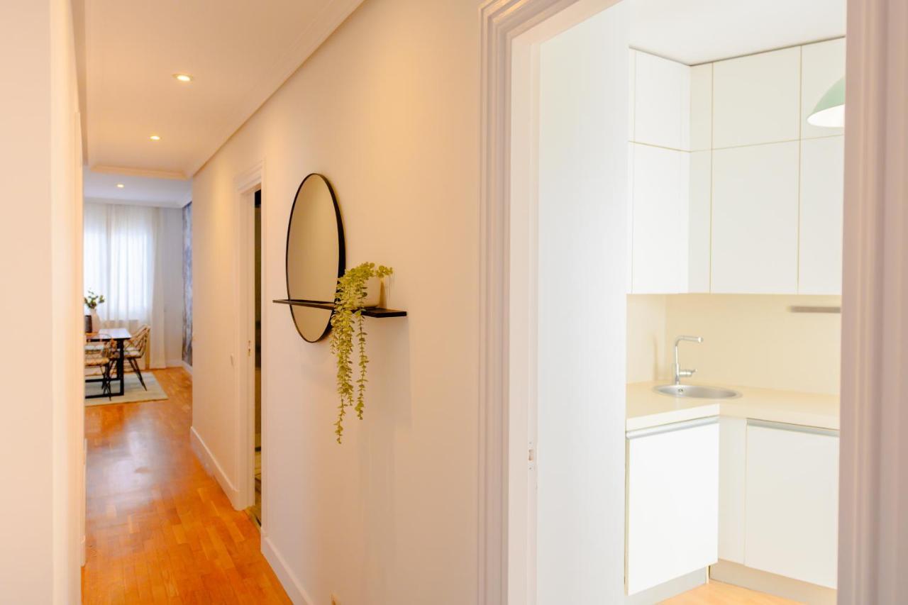 For You Rentals Coqueto Y Bonito Apartamento Temporal De Dos Dormitorios En El Retiro Axii66 Madrid Ngoại thất bức ảnh
